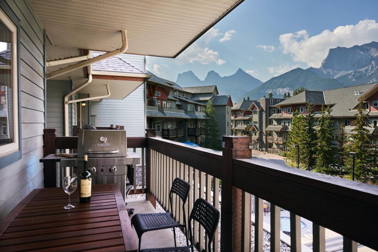 Apartament Mtn View Escape With King Size Bed With Outdoor Pool - Banff Pass Included! Canmore Zewnętrze zdjęcie
